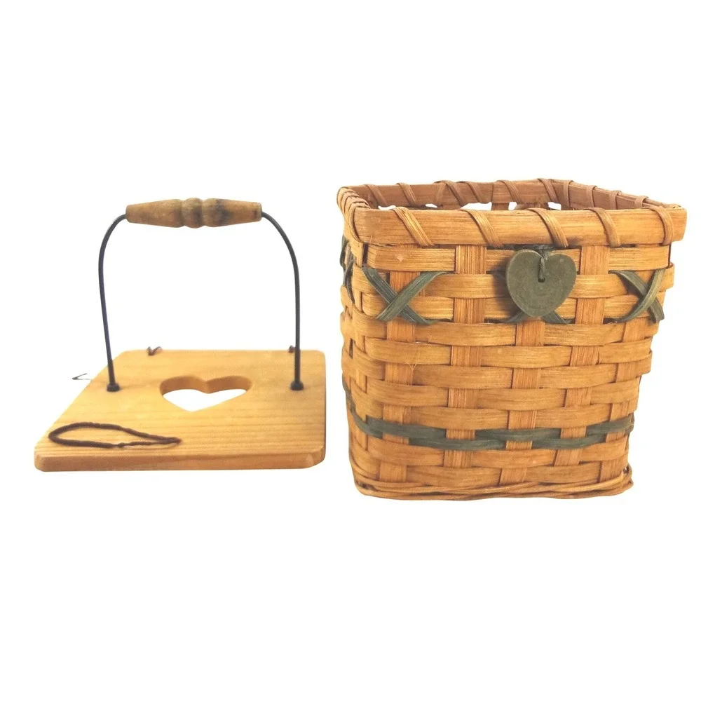 Hand Woven Wood Basket with Heart Cutout Lid Wire Handle‎ Rustic Farmhouse Decor